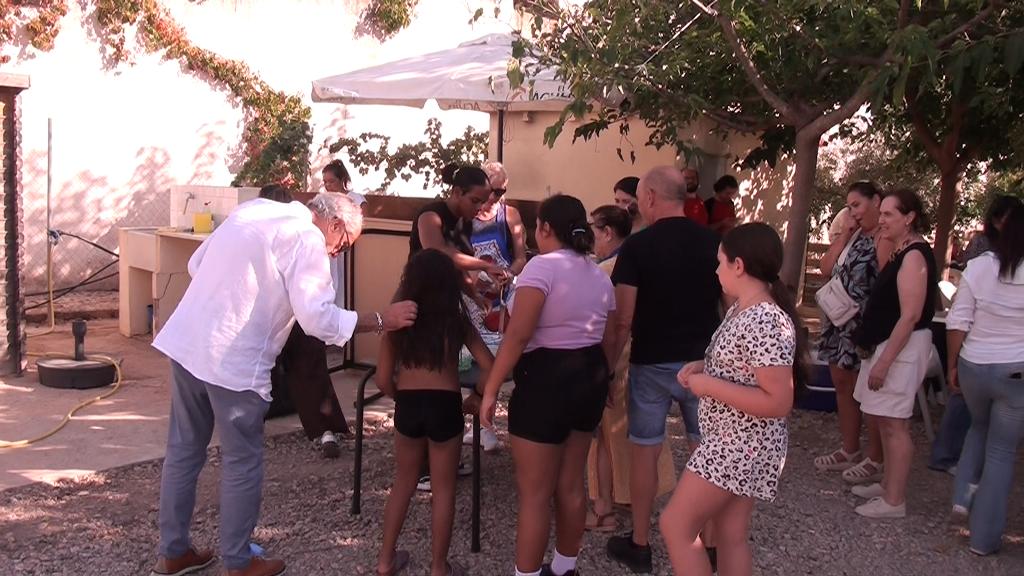SALUDOS POR EL CUMPLEAÑOS DEL PASTOR FERNANDO 3
