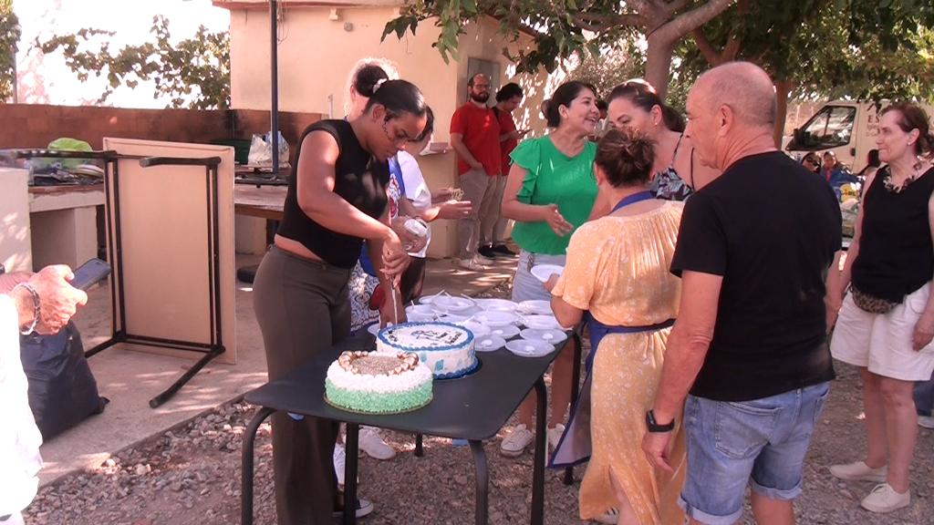 SALUDOS POR EL CUMPLEAÑOS DEL PASTOR FERNANDO 4
